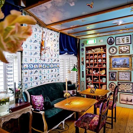 Rosalia'S Menagerie Cocktail Bar & Innupstairs Амстердам Екстер'єр фото